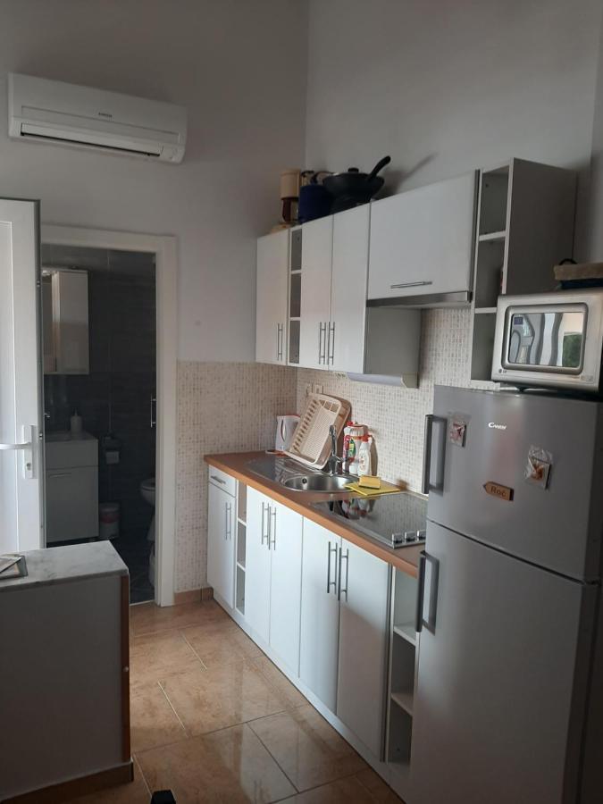 Apartment Enis Barbariga Eksteriør billede