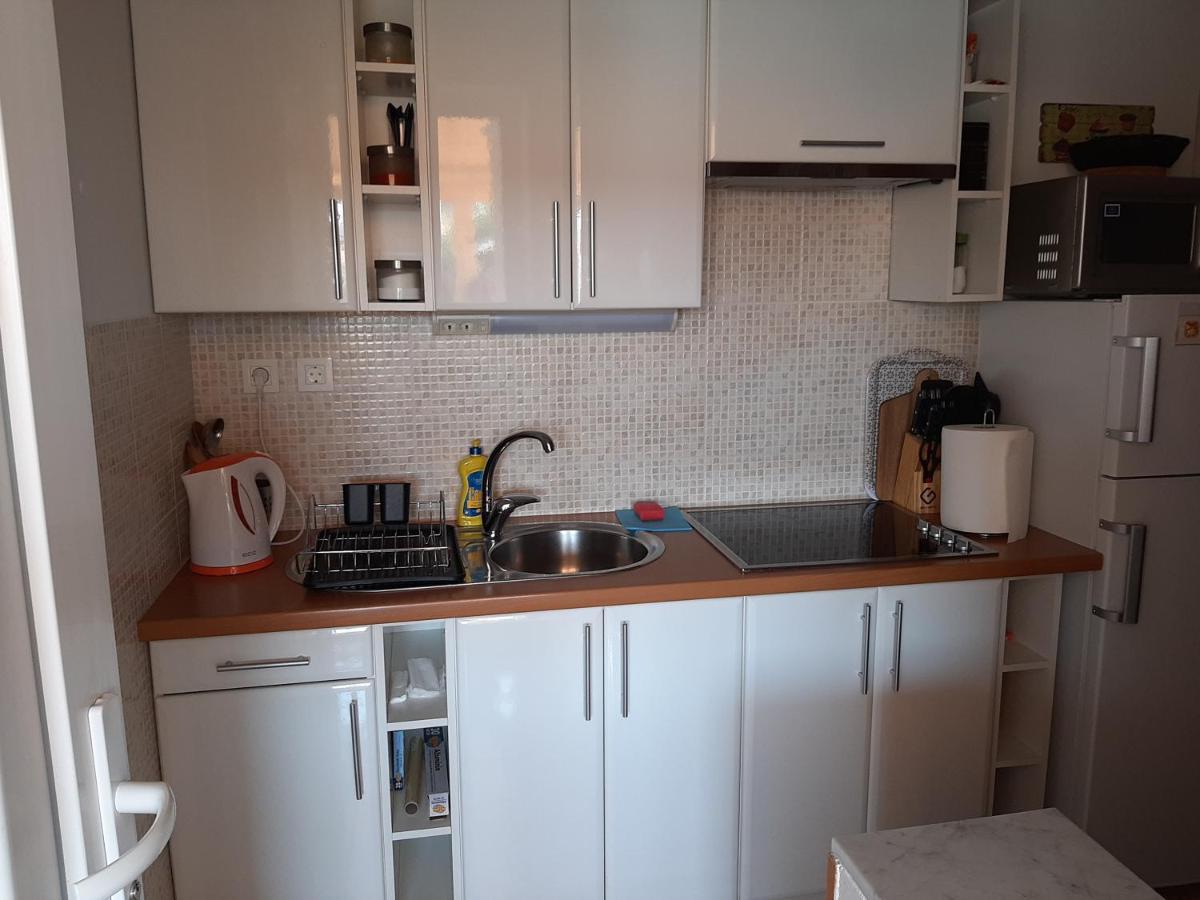 Apartment Enis Barbariga Eksteriør billede