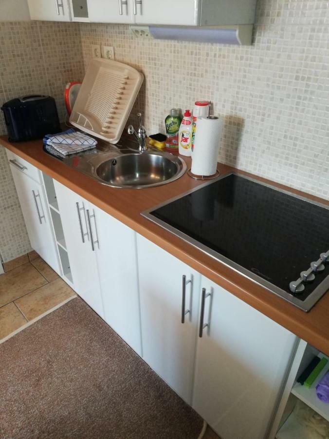 Apartment Enis Barbariga Eksteriør billede